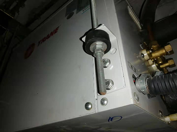 扎鲁特空调维修售后服务中心